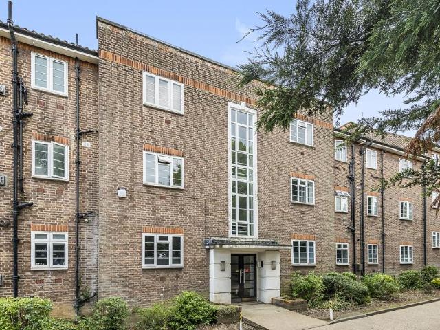 Apartment for rent in Snaresbrook, Greater London