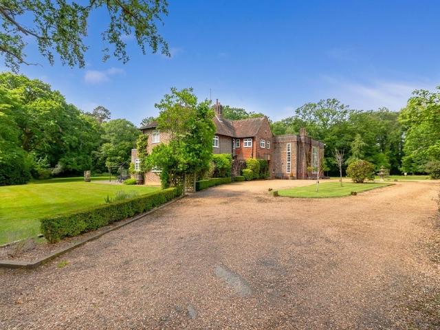 House for rent in Cross In Hand, East Sussex