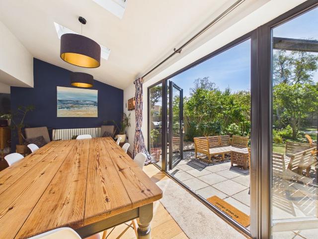 House for rent in Fishersgate, West Sussex