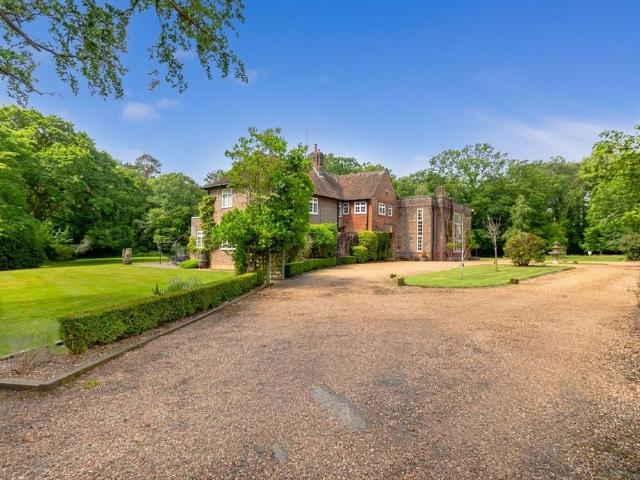 House for rent in Cross In Hand, East Sussex