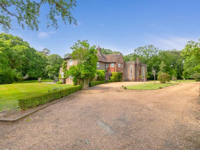 House for rent in Cross In Hand, East Sussex