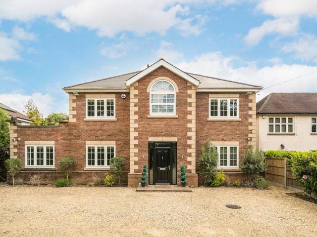 House for rent in Ickenham, Greater London