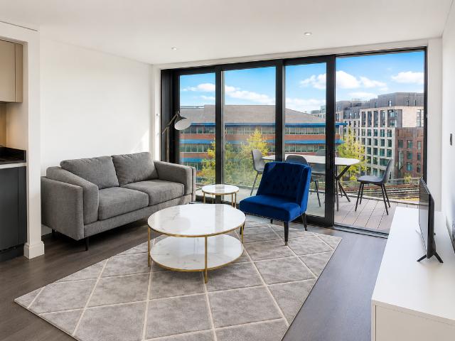 Studio for rent in South Lambeth, Greater London