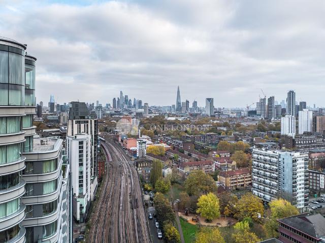 Apartment for rent in London Borough of Lambeth, Greater London