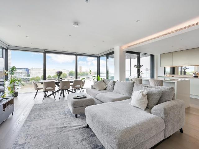 Apartment for rent in London Borough of Lambeth, Greater London