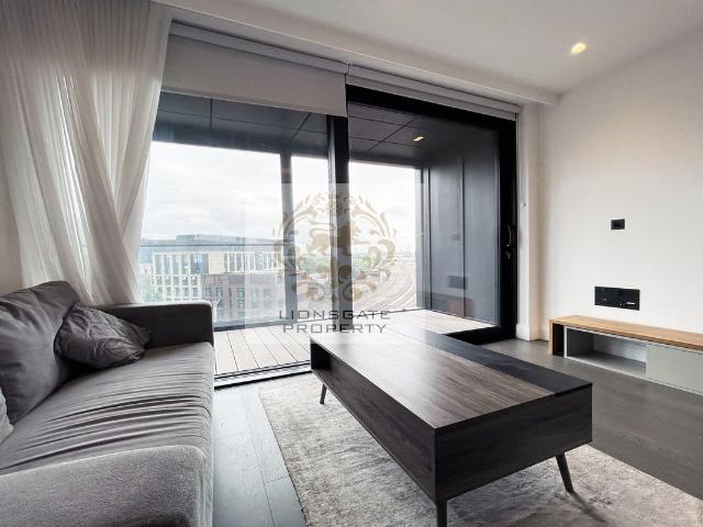 Apartment for rent in South Lambeth, Greater London