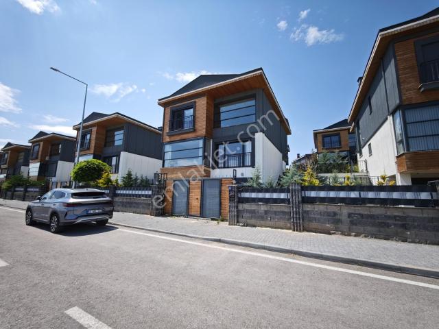 Kocasinan, Kayseri içerisinde satılık Villa