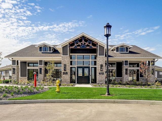 Apartment for rent in Whitestown, Boone County