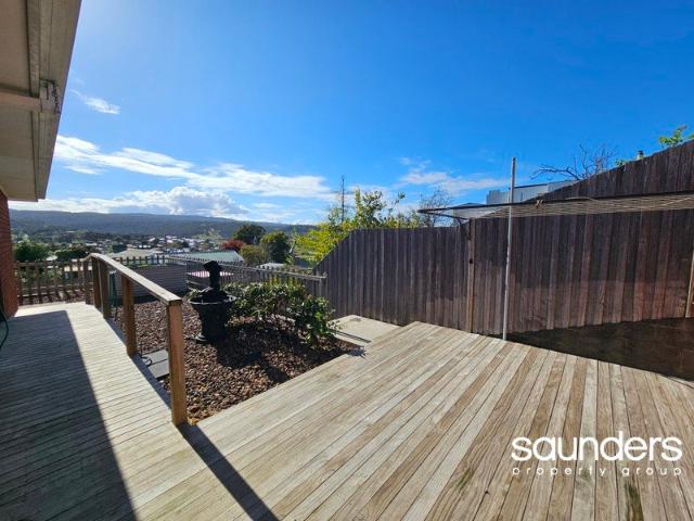 Apartment for rent in Ravenswood, Launceston