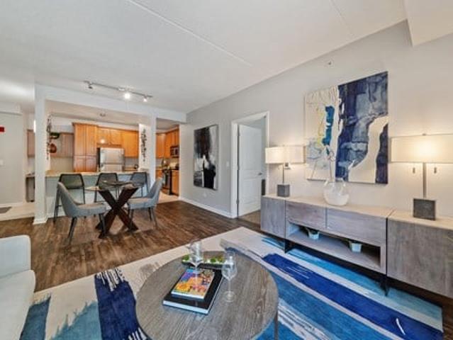 Apartment for rent in Downers Grove