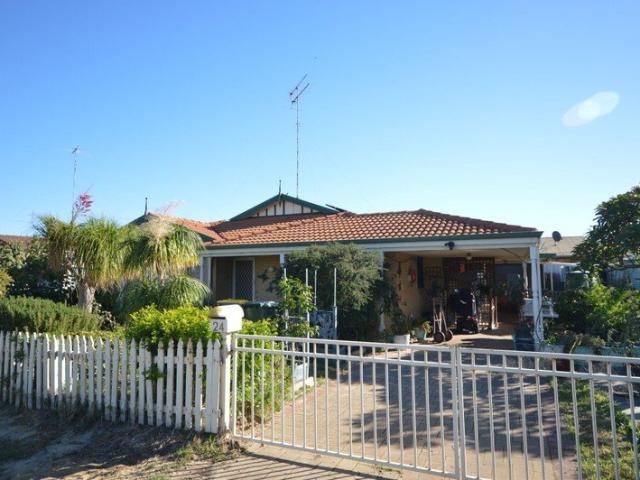Apartment for sale in Parklands, Western Australia