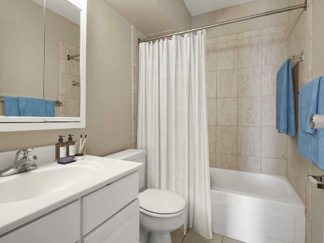 Apartment for rent in Hennepin, Minnesota