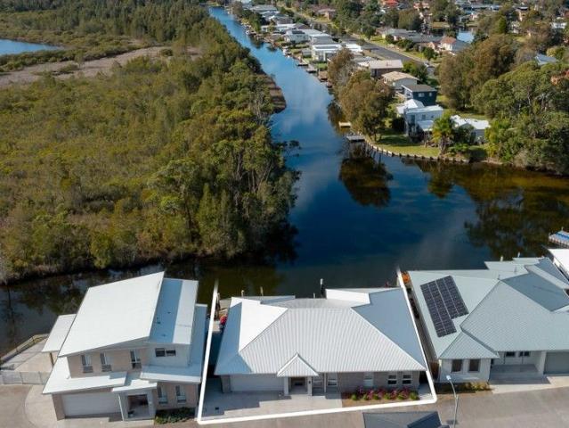 House for sale in Sussex Inlet, New South Wales