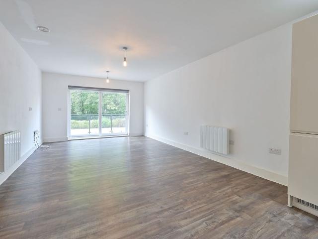 Apartment for rent in Pouchen End, Hertfordshire