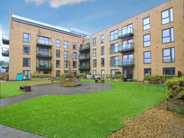 Apartment for rent in Pouchen End, Hertfordshire