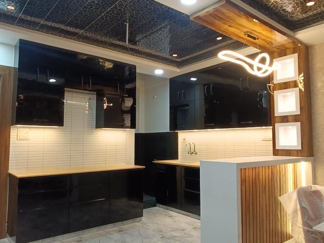 Flat for sale in Madya