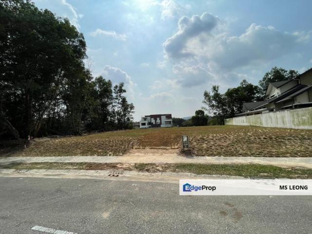 House for sale in Seksyen U8, Shah Alam