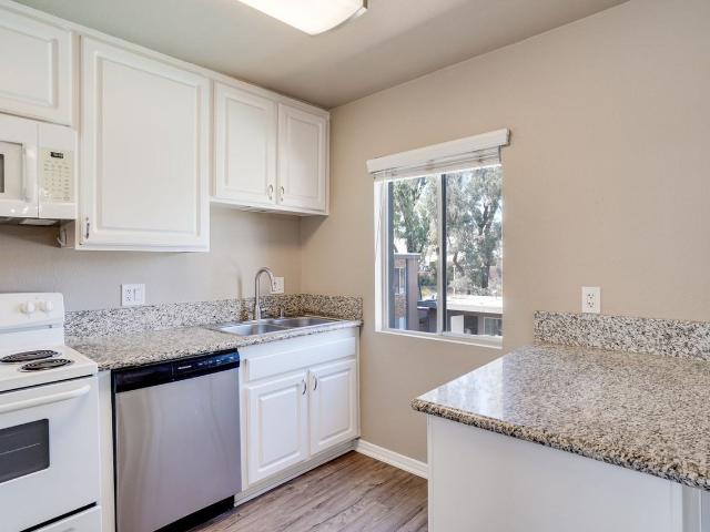 Apartment for rent in La Mesa, California