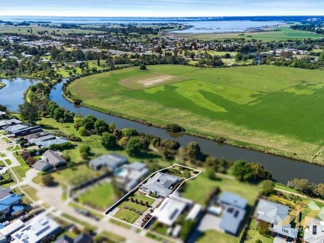 House for sale in Eastwood, Victoria