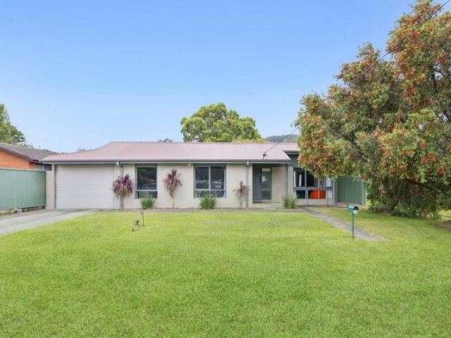 House for sale in Eildon, Victoria