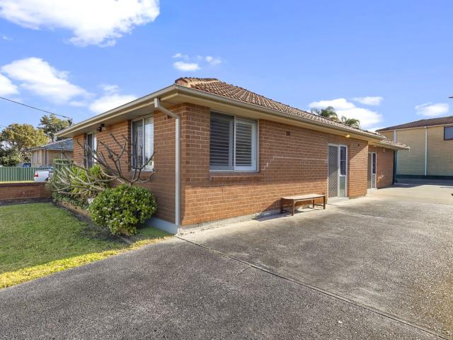 House for rent in The Entrance, New South Wales