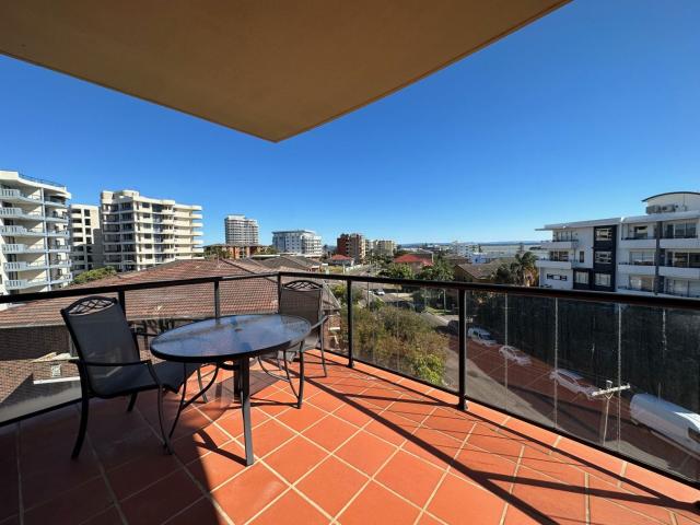 Apartment for rent in The Entrance, New South Wales