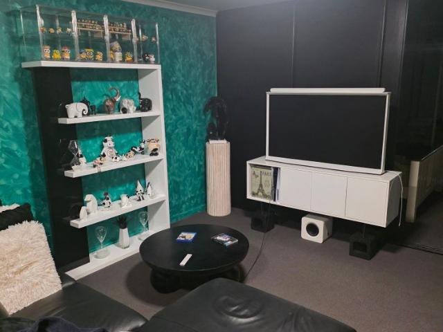 Room for rent in The Entrance, New South Wales