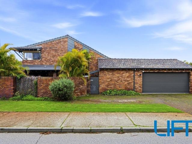 House for sale in Bateman, Western Australia
