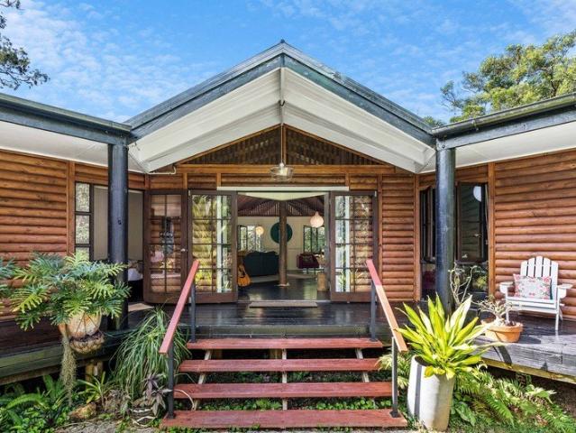 House for sale in Cow Bay, Douglas Shire