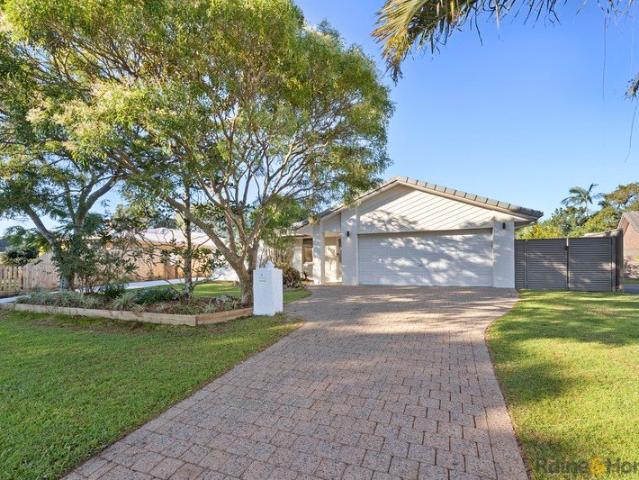 Duplex for sale in Pottsville, New South Wales