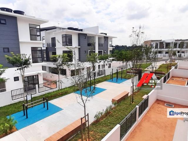 House for sale in Petaling, Damansara Damai