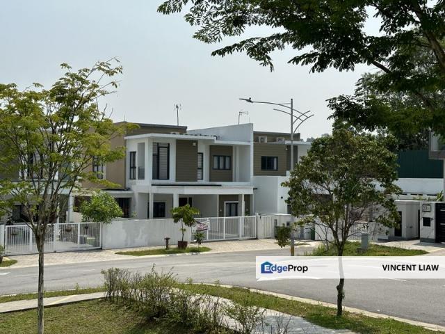 House for sale in Petaling, Damansara Damai