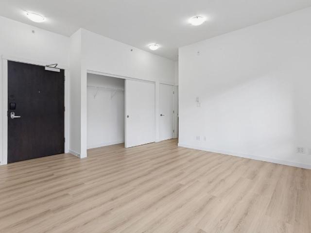 Apartment for rent in Mount Pleasant, Vancouver
