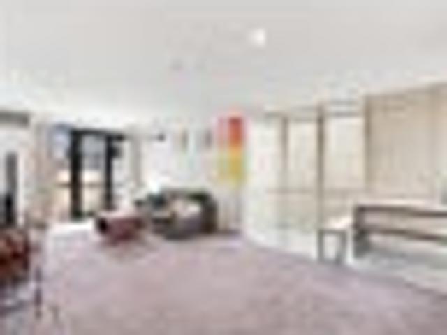 Apartment for sale in Heathcote, Canterbury