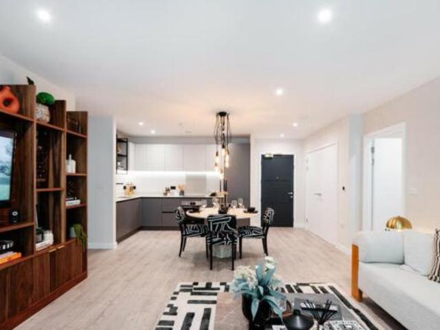 House for sale in North Watford, Hertfordshire