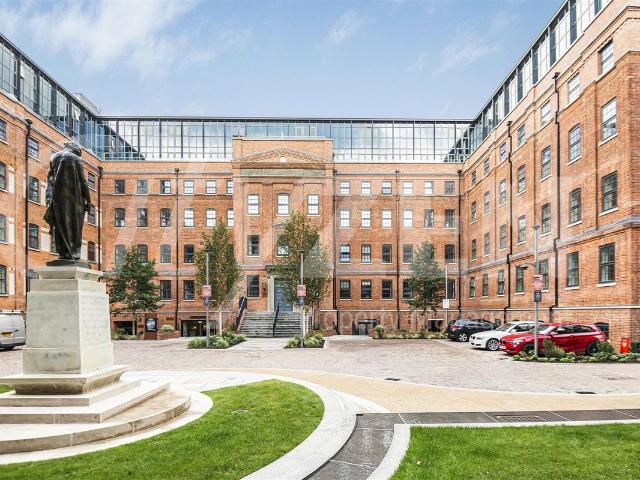 Apartment for rent in Slough