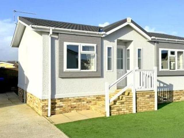 House for sale in Fishersgate, West Sussex