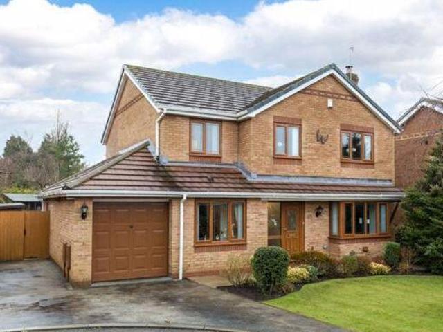 House for sale in Foster's Green, Roby Mill
