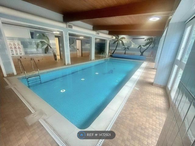 Apartment for rent in Falcon Estate, Greater London
