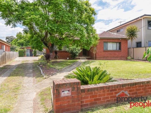 House for rent in Sydney, Liverpool City Council