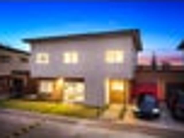 House for sale in Kelston