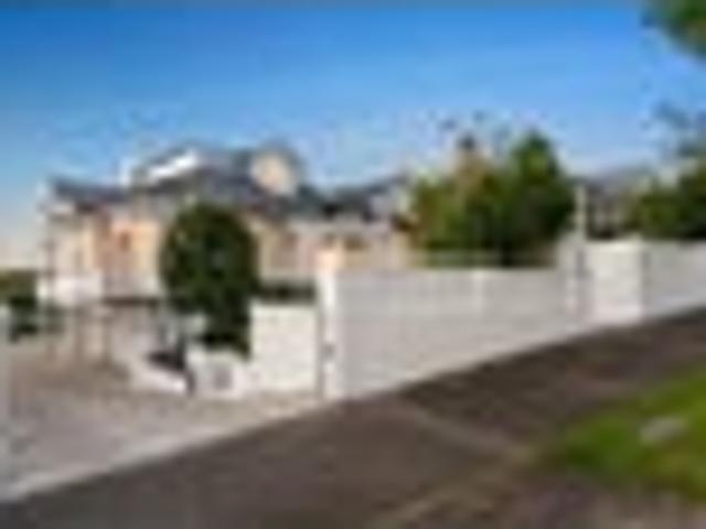 House for sale in Westmere