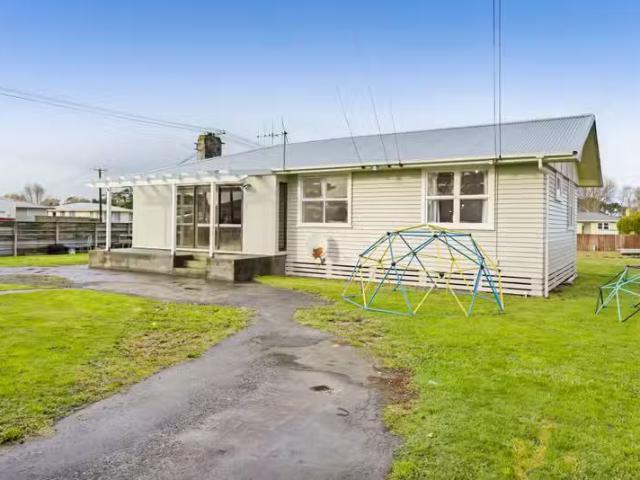 House for sale in Manaia, Taranaki