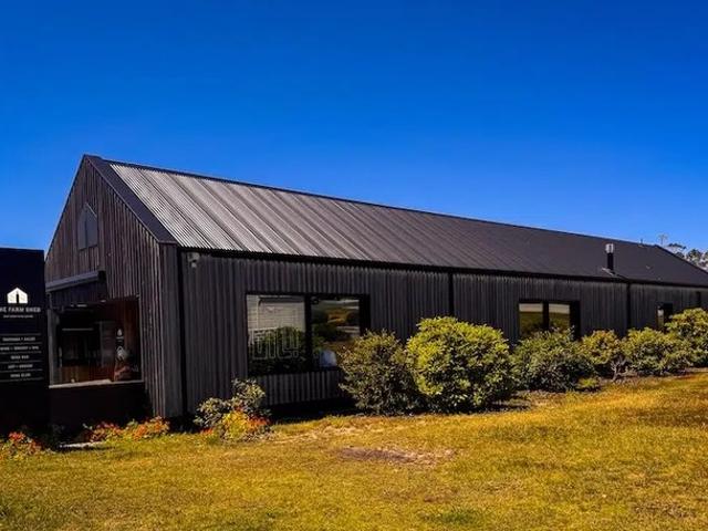Townhouse for sale in Bicheno, Tasmania