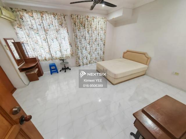 Residential House for sale in Country Heights Damansara, Kuala Lumpur