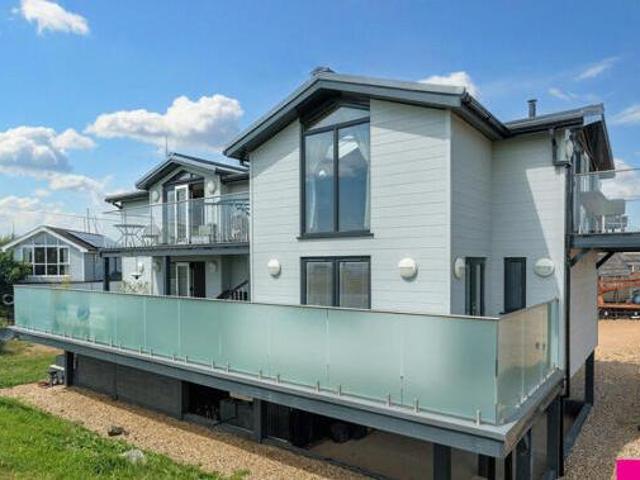 House for sale in Felixstowe, Suffolk
