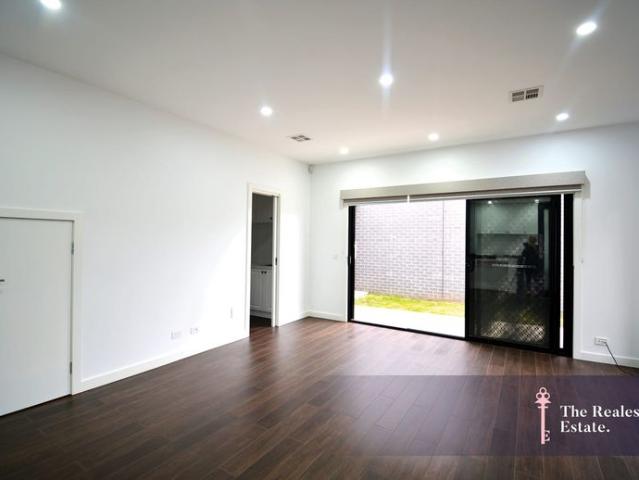Townhouse for rent in Fawkner, Melbourne