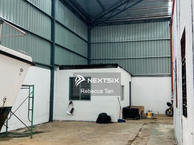 Warehouse for rent in Petaling, Alam Impian