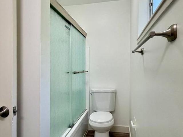 Apartment for rent in Burlingame, San Mateo County