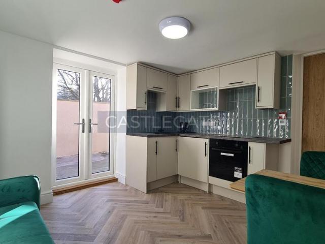 Apartment for rent in Huddersfield, West Yorkshire